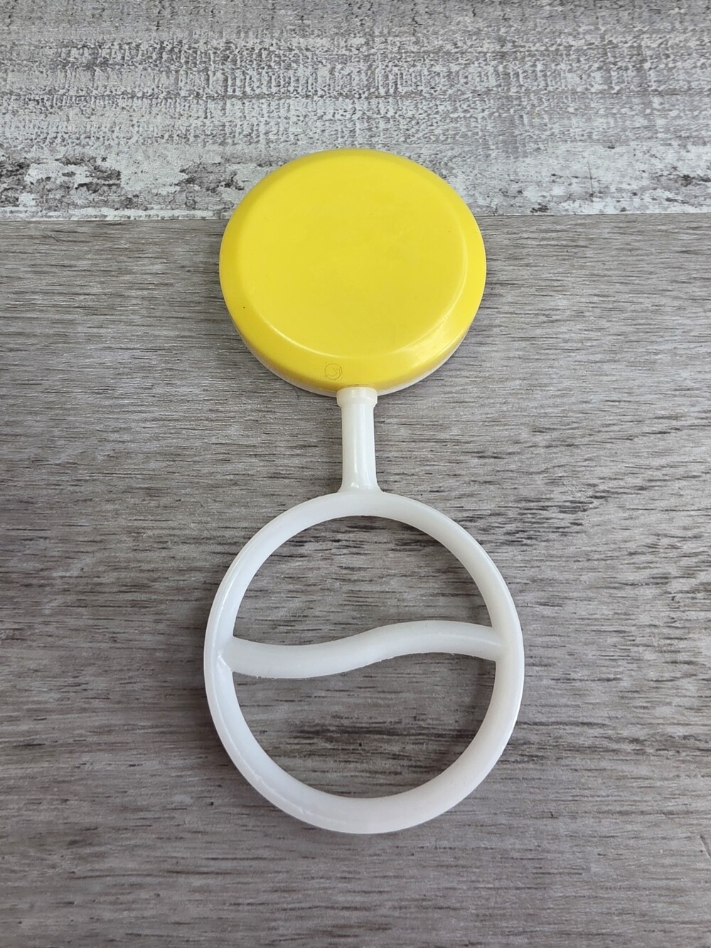 1960s Baby Rattle Toy Yellow Small Doll Vintage g63b
